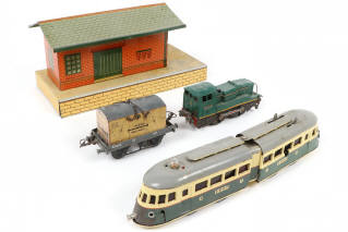 Lot 40 - DIVERS 'Ecartement O' (4)