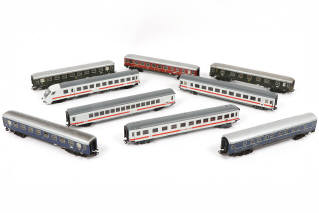 Lot 54 - MÄRKLIN 'HO' (ALLEMAGNE) (9)
