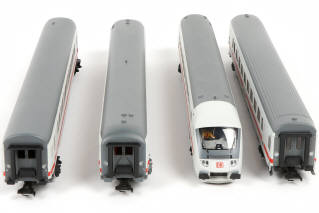 Lot 54 - MÄRKLIN 'HO' (ALLEMAGNE) (9)
