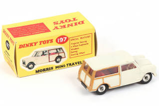 Lot 206 - DINKY TOYS (GB) (1)