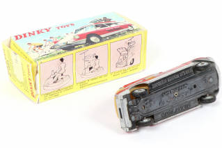 Lot 223 - DINKY TOYS (FRANCE) (1)