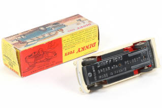 Lot 236 - DINKY TOYS (FRANCE) (1)