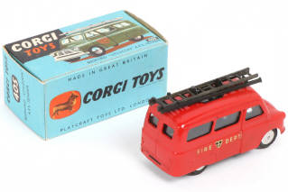 Lot 175 - CORGI TOYS (GB) (1)