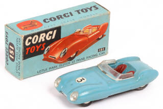 Lot 99 - CORGI TOYS (GB) (1)
