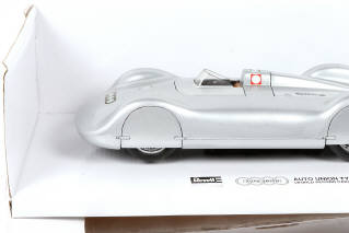 Lot 23 - REVELL (ALLEMAGNE) (1)