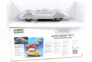 Lot 23 - REVELL (ALLEMAGNE) (1)