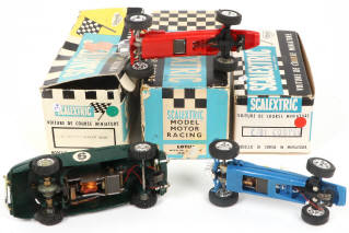 Lot 3 - SCALEXTRIC (FRANCE) (3)