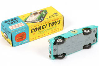 Lot 104 - CORGI TOYS (GB) (1)
