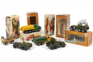 Lot 196 - FRANCE JOUETS (FRANCE) (6)