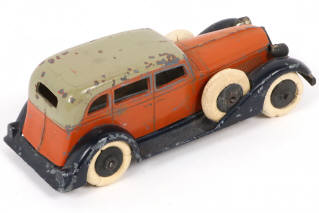 Lot 16 - TOOTSIETOY (USA) (1)