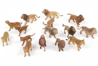 Lot 26 - DIVERS (15)