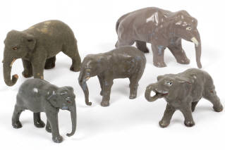 Lot 70 - DIVERS (5)