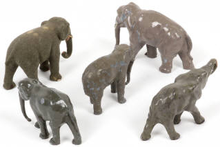 Lot 70 - DIVERS (5)
