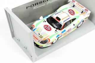 Lot 92 - UT MODELS (HONG KONG) (1)