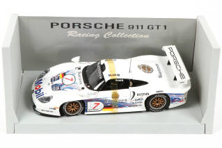 Lot 111 - UT MODELS (HONG KONG) (1)