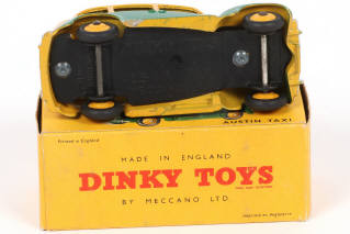 Lot 48 - DINKY TOYS (GB) (1)