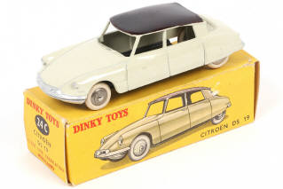 Lot 115 - DINKY TOYS (FRANCE) (1)