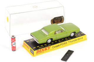 Lot 156 - DINKY TOYS (FRANCE) (1)