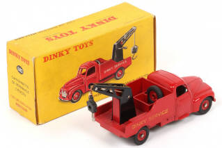 Lot 161 - DINKY TOYS (FRANCE) (1)