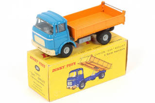Lot 175 - DINKY TOYS (FRANCE) (1)