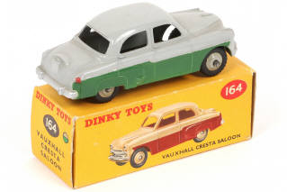 Lot 29 - DINKY TOYS (GB) (1)