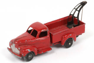 Lot 105 - DINKY TOYS (FRANCE) (1)