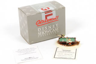 Lot 44 - DISNEY (USA) (1)