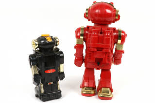 Lot 90 - DIVERS (4)