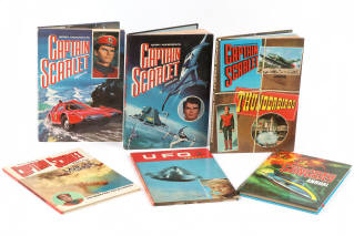 Lot 92 - DIVERS (6)