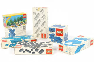 Lot 107 - LEGO (DANEMARK) (7)