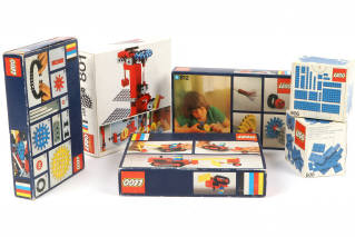 Lot 106 - LEGO (DANEMARK) (6)