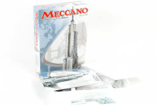 Lot 243 - MECCANO (GB) (2)