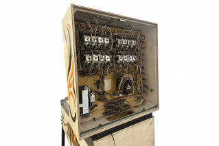 Lot 1 - GOTTLIEB (FRANCE) (1)