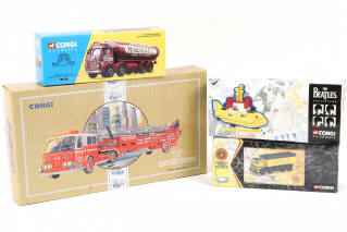 Lot 92 - CORGI TOYS (GB) (4)
