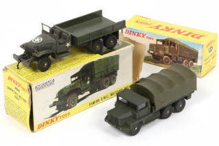 Lot 110 - DINKY TOYS (FRANCE) (2)