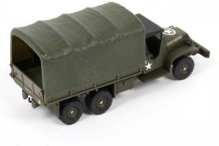 Lot 105 - DINKY TOYS (FRANCE) (1)