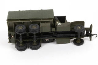 Lot 105 - DINKY TOYS (FRANCE) (1)