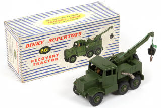 Lot 82 - DINKY TOYS (GB) (1)