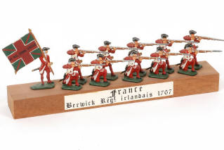 Lot 117 - DIVERS (1)