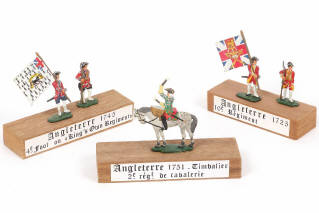 Lot 122 - DIVERS (1)