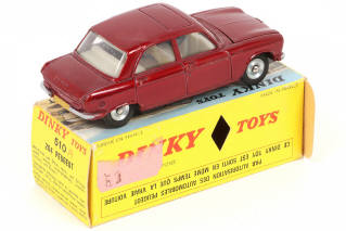 Lot 284 - DINKY TOYS (FRANCE) (1)