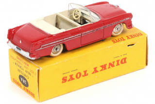 Lot 278 - DINKY TOYS (FRANCE) (1)