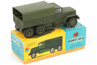 Lot 96 - CORGI TOYS (GB) (1)
