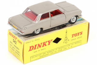 Lot 287 - DINKY TOYS (FRANCE) (1)