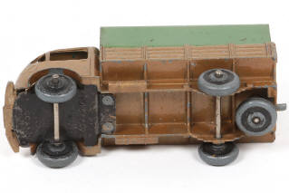Lot 273 - DINKY TOYS (FRANCE) (1)