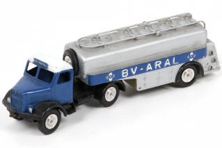 Lot 41 - MÄRKLIN (ALLEMAGNE) (1)