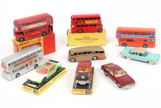 Lot 255 - DINKY TOYS (GB) (9)