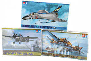 Lot 19 - TAMIYA (JAPON) (5)