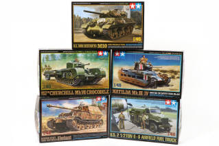 Lot 25 - TAMIYA (JAPON) (5)