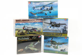 Lot 27 - TAMIYA (JAPON) (5)